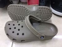 Crocs ของแท้ กับ ก็อปเกรด A ต่างกันมากไหมครับ 